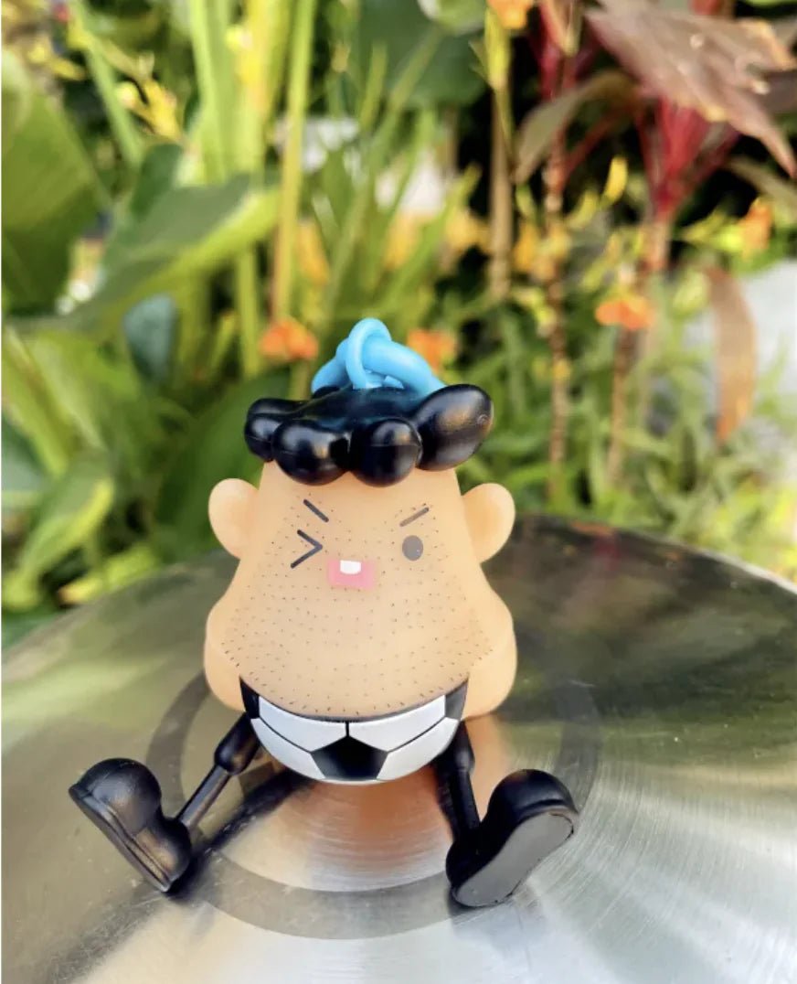 A Funny Toy To Vent One's Beard - Techlyn